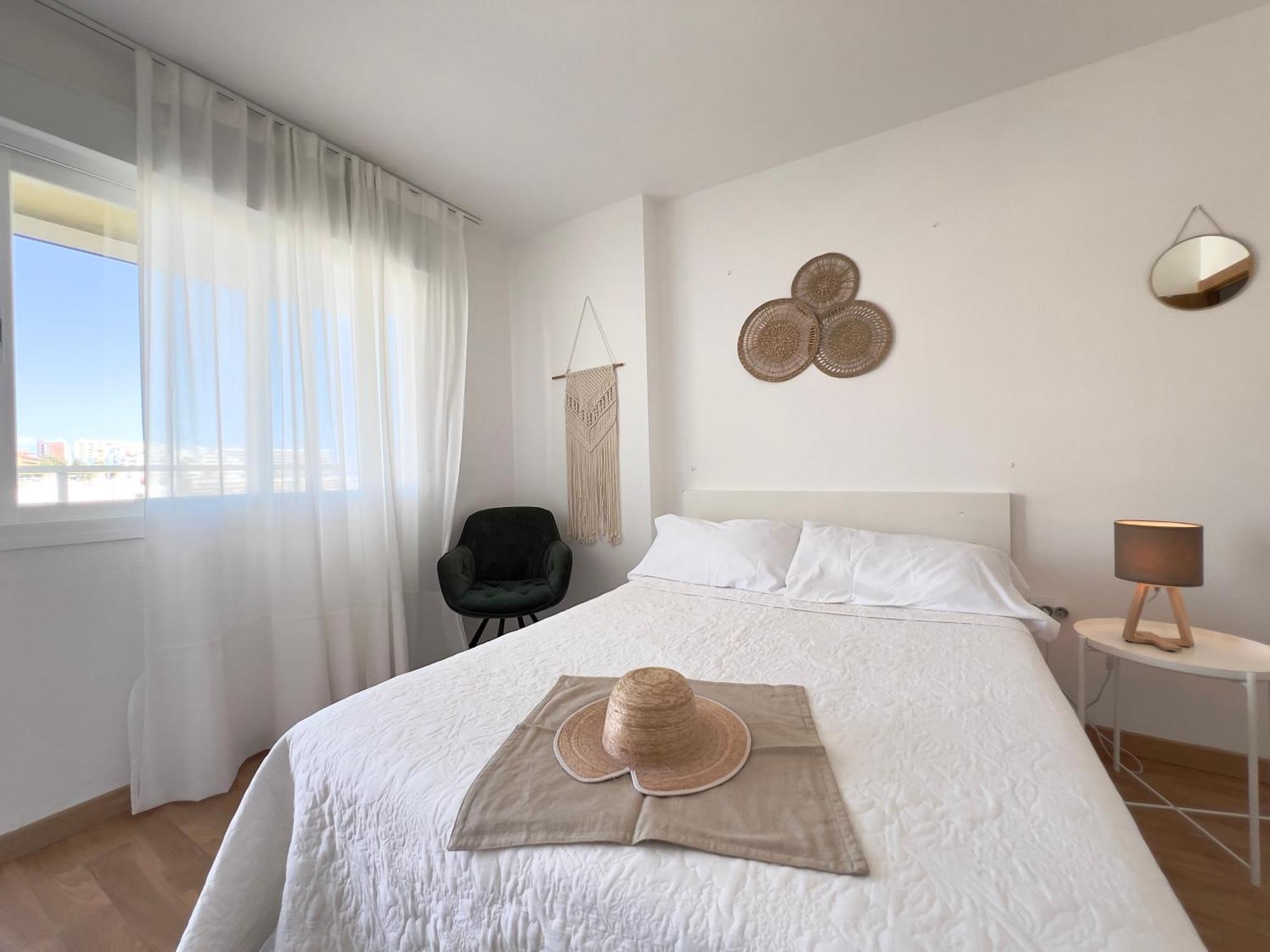 Апартаменти En Carihuela Con Vistas Y Plaza De Garaje, Nucleo Cristal Торремолінос Екстер'єр фото